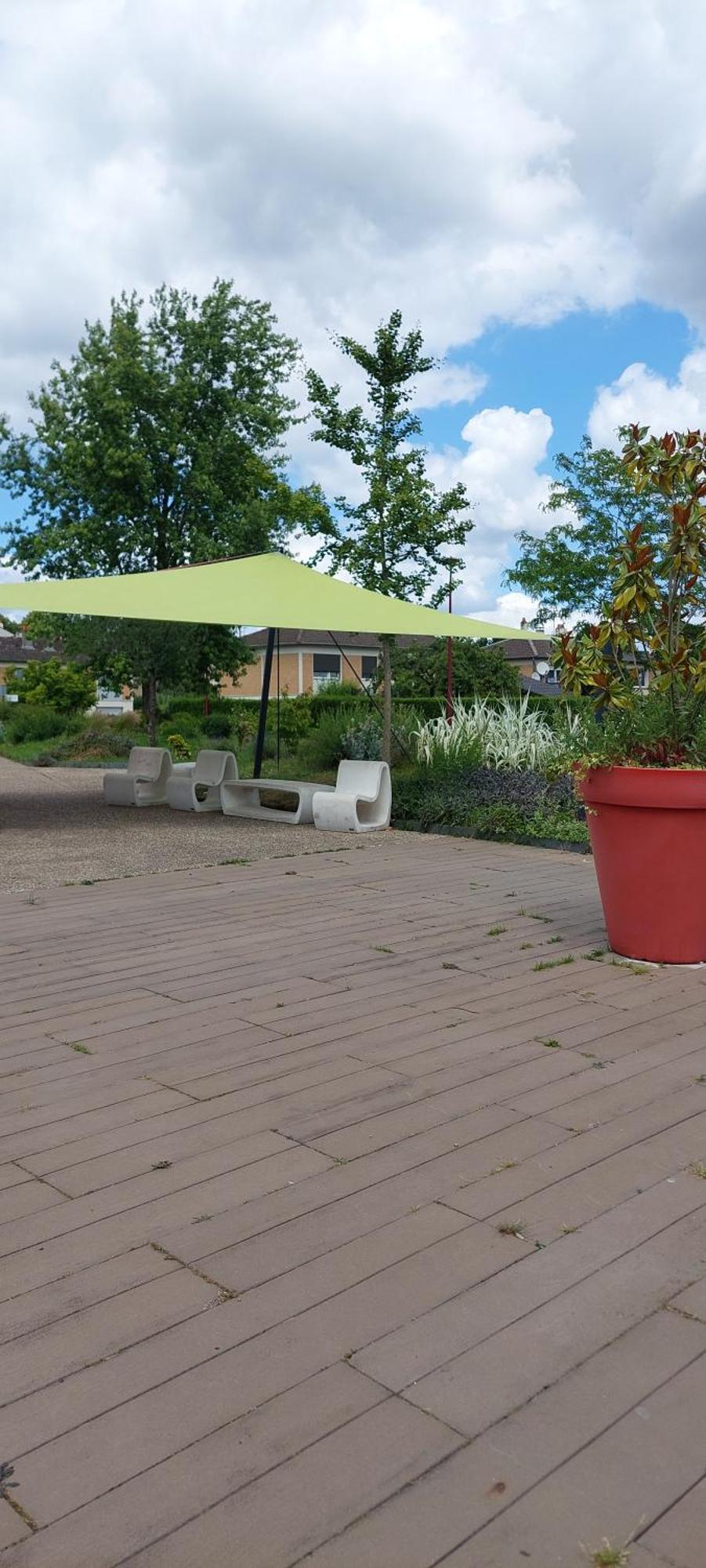 Duplex Cozy Apartment Montigny-les-Metz ภายนอก รูปภาพ